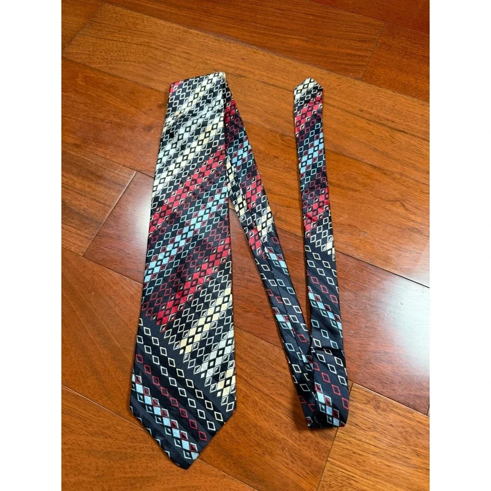 Vintage Courchevel Silk Foulard Tie Made in Italy‎ | Multicolor | 54